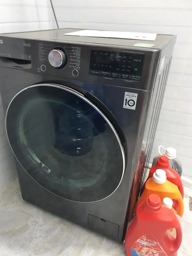 Khách hàng review Máy giặt LG AI DD Inverter 11 kg FV1411S3B 8