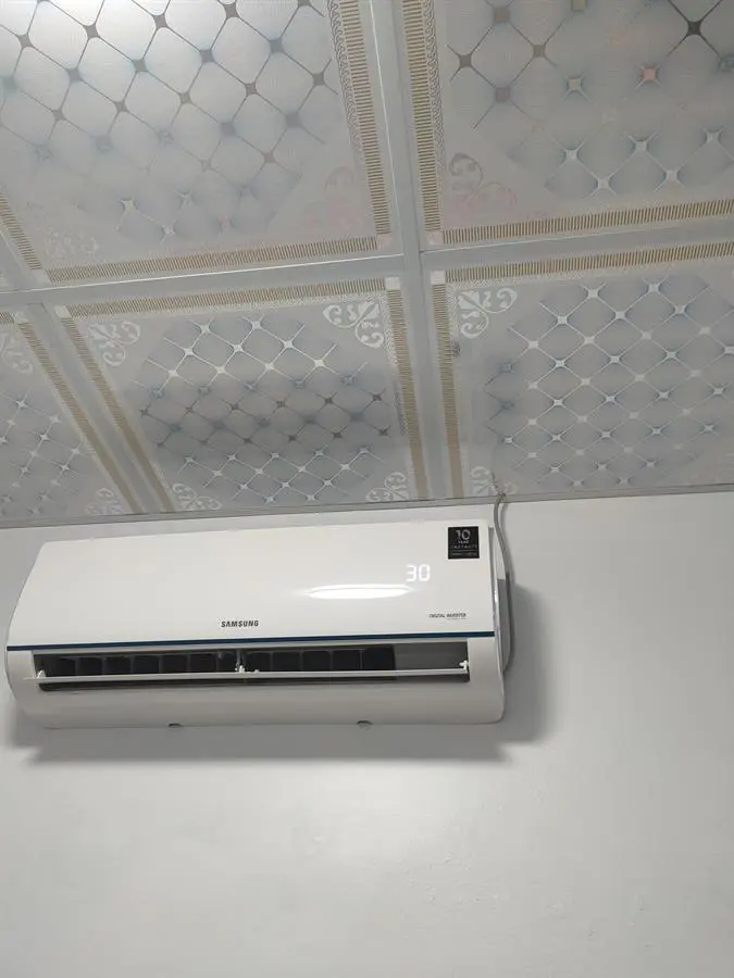 Khách hàng review Máy lạnh Samsung Inverter 1 HP AR09TYHQASINSV 79