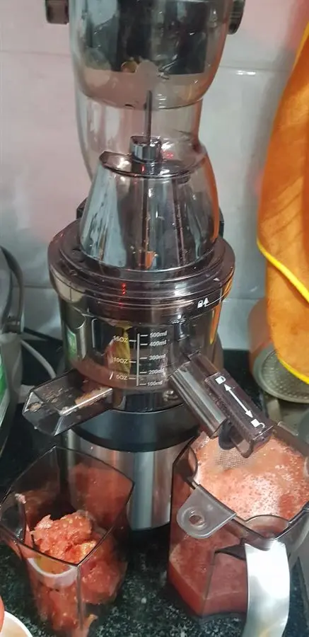 Khách hàng review Máy ép chậm Hafele JE230-BL (535.43.531) 22