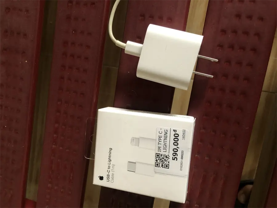 Khách hàng review Cáp sạc nhanh và truyền dữ liệu Type-C - Lightning 87W 1m Apple 14