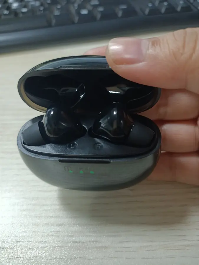 Khách hàng review Tai nghe Bluetooth True Wireless Mozard AT15 13