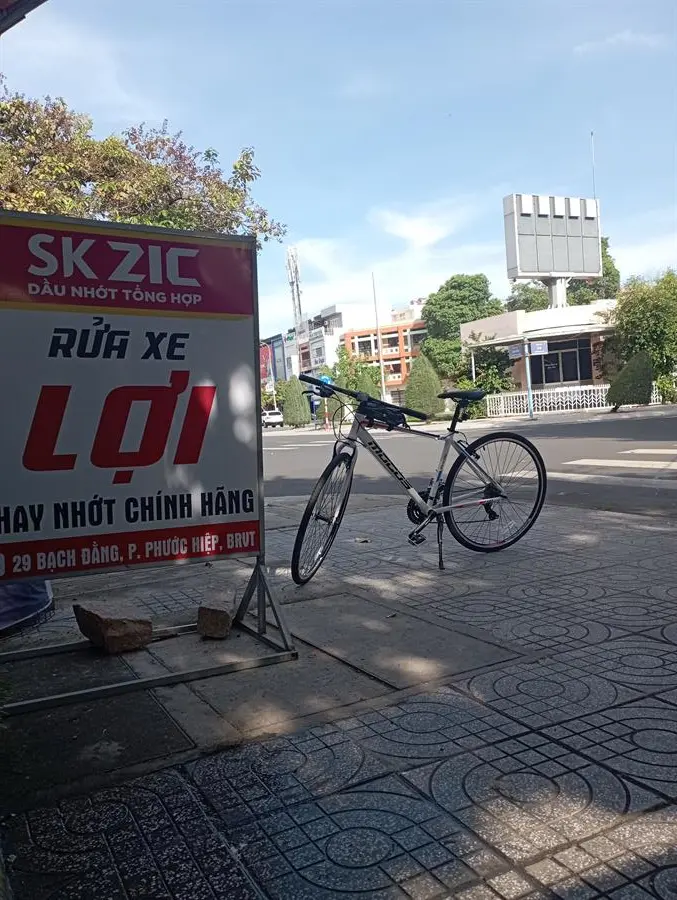 Khách hàng review Xe Đạp Đường Phố Touring Mocos HK17R03 (24S) 29 inch 2