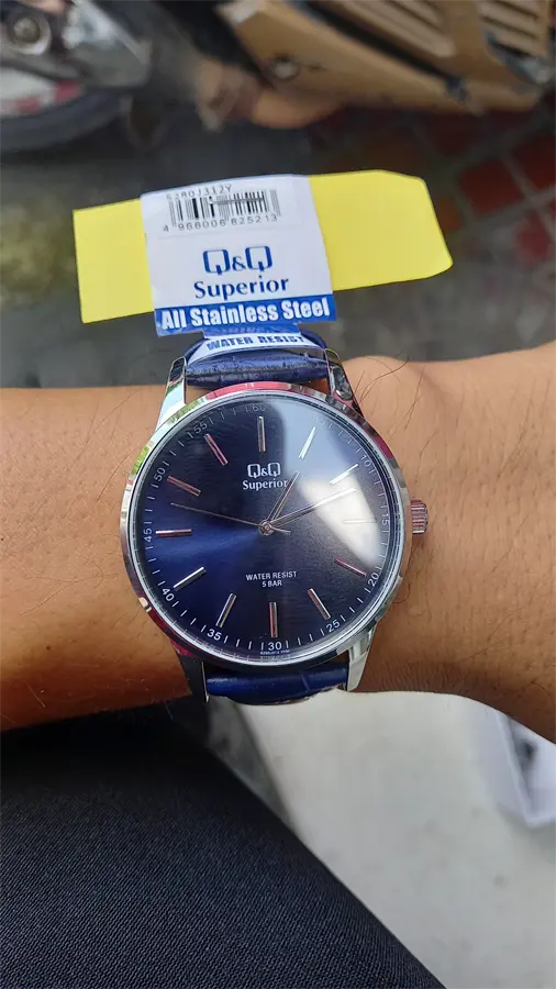 Khách hàng review Đồng hồ Q 4