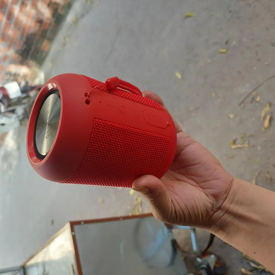 Khách hàng review Loa Bluetooth Mozard E7 6