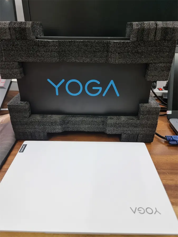 Khách hàng review Laptop Lenovo YOGA Slim 7 Carbon 13ITL5 i5 1135G7/16GB/512GB/Win10 (82EV0016VN) 4