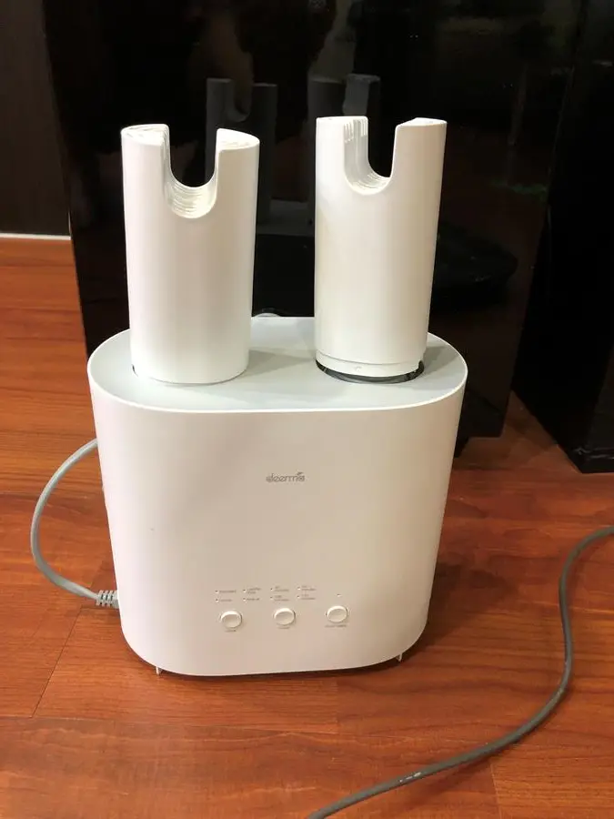 Khách hàng review Máy sấy giày DEERMA HX10 1