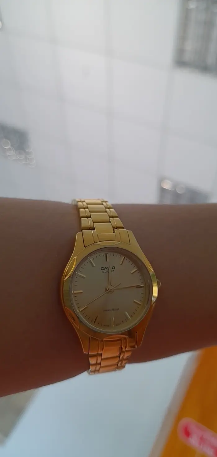 Khách hàng review Đồng hồ CASIO Timeless 25 mm Nữ LTP-1275G-9ADF 2