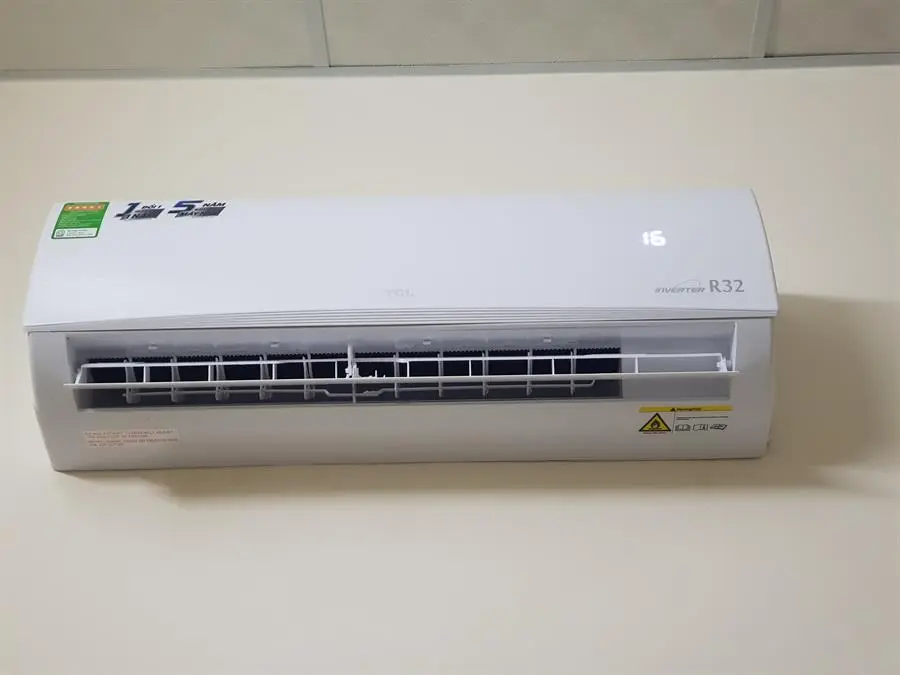 Khách hàng review Máy lạnh TCL Inverter 1 HP TAC-10CSD/XA66 1