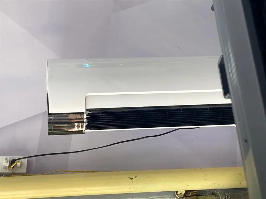 Khách hàng review Quạt điều hòa Midea AC120-18AR 45W 30