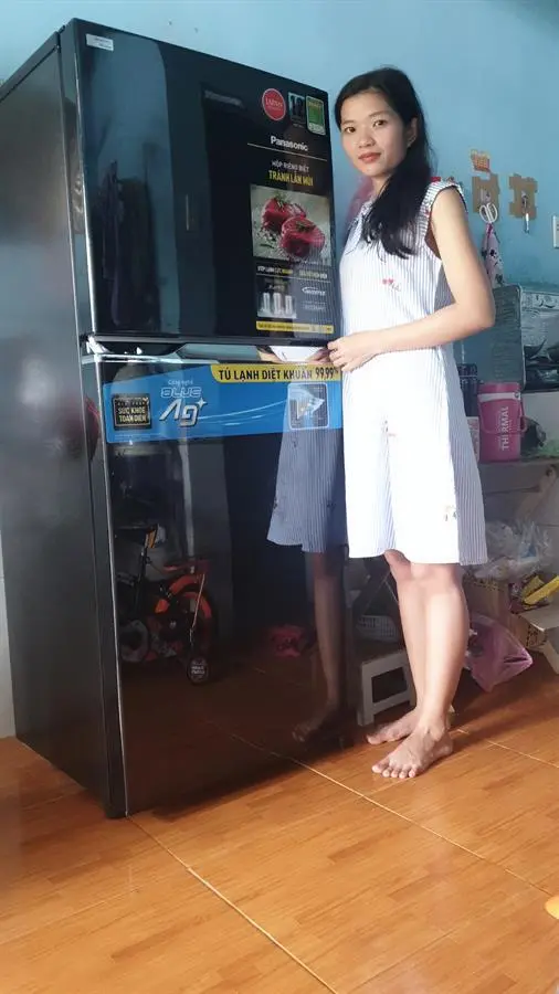 Khách hàng review Tủ lạnh Panasonic Inverter 234 lít NR-TV261BPKV 66