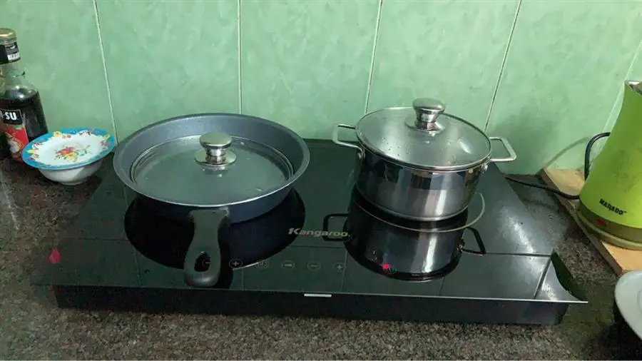 Khách hàng review Bếp từ hồng ngoại lắp âm Kangaroo KG499N 2