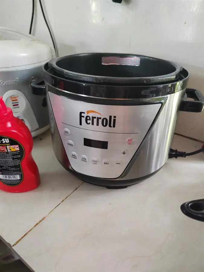 hách hàng review Nồi áp suất điện Ferroli FPC900-D 5 lít 6