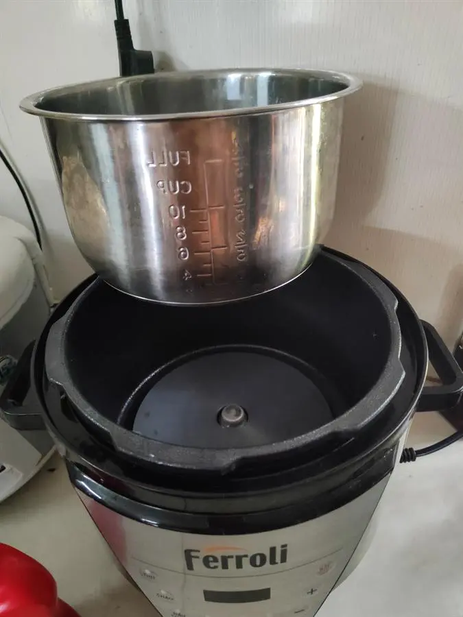 Khách hàng review Nồi áp suất điện Ferroli FPC900-D 5 lít 5