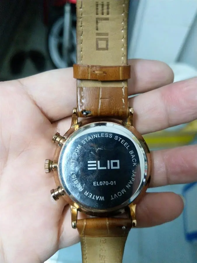Khách hàng review Đồng hồ ELIO 40 mm Nam ES060-01 6