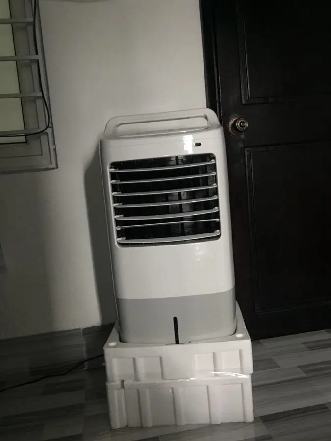 Khách hàng review Quạt điều hòa Midea AC120-16AR 60W 22
