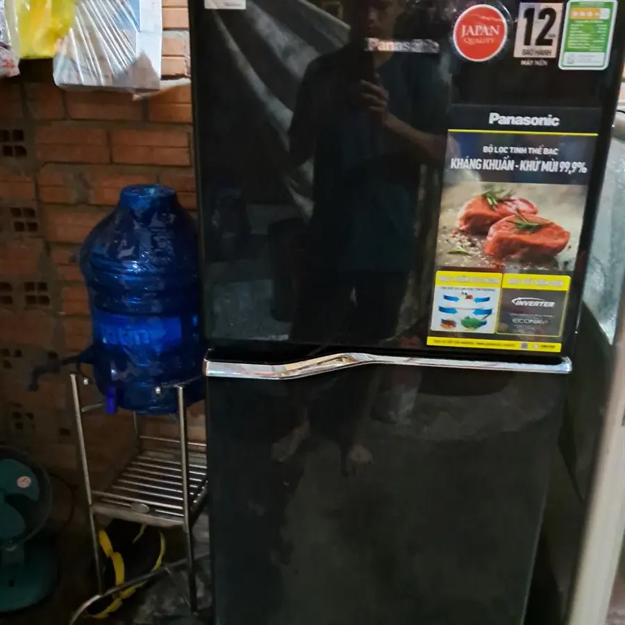 Khách hàng review Tủ lạnh Panasonic Inverter 188 lít NR-BA229PKVN 92