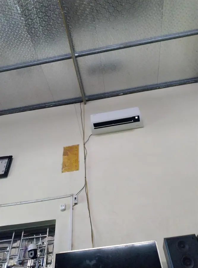 Khách hàng review Máy lạnh Samsung Inverter 1.5 HP AR13TYHYCWKNSV 19