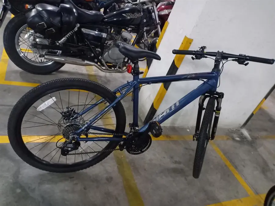 Khách hàng review Xe Đạp Địa Hình MTB Giant ATX 620 26 inch Size M 4