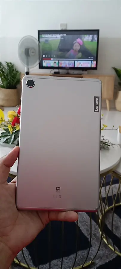 Khách hàng review Máy tính bảng Lenovo Tab M8 1