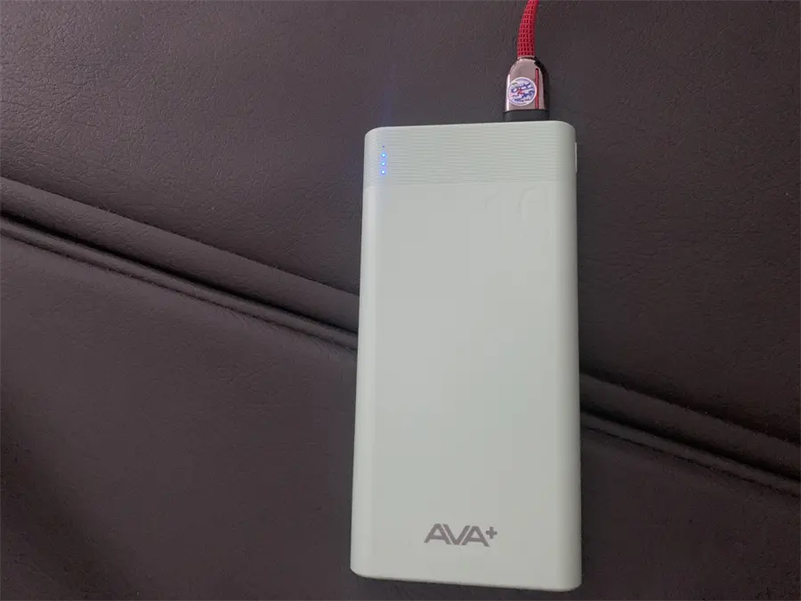 Khách hàng review Pin sạc dự phòng Polymer 10.000mAh 10W AVA  JP208 24