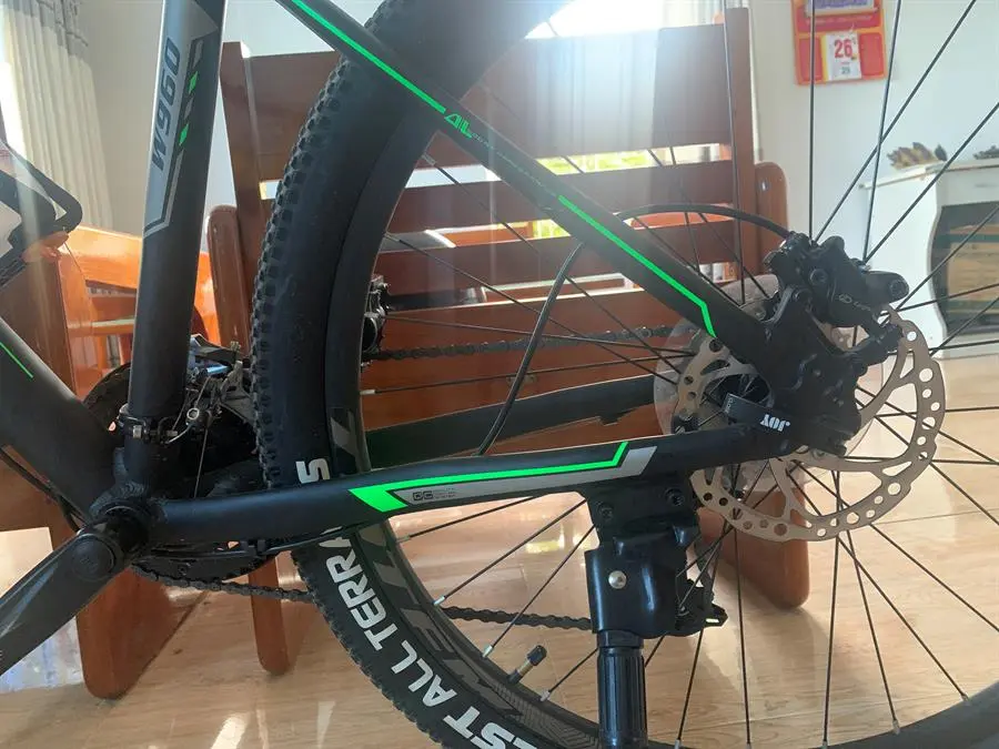 Khách hàng review Xe Đạp Địa Hình MTB Totem W960 27.5 inch Size M 4