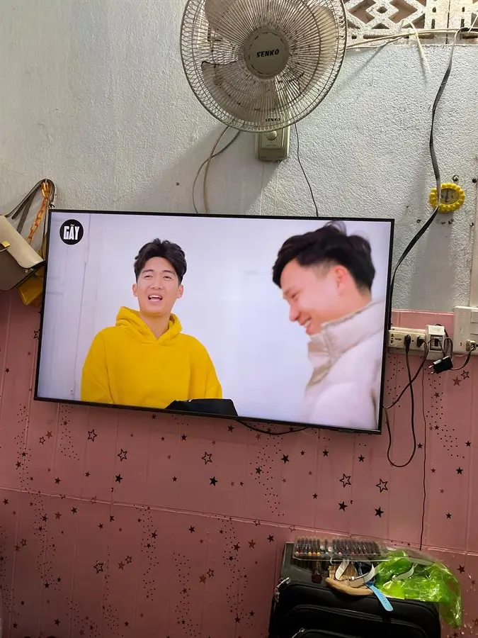 Khách hàng review Smart Tivi QLED 4K 50 inch Samsung QA50Q65A 8