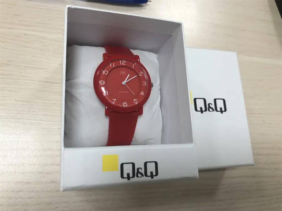 Khách hàng review Đồng hồ Q 1
