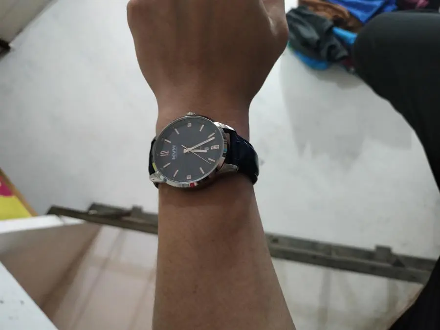 Khách hàng review Đồng hồ MVW 42 mm Nam ML063-01 4