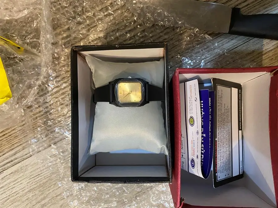 Khách hàng review Đồng hồ CASIO 22.4 mm Nữ LQ-142E-9ADF 2