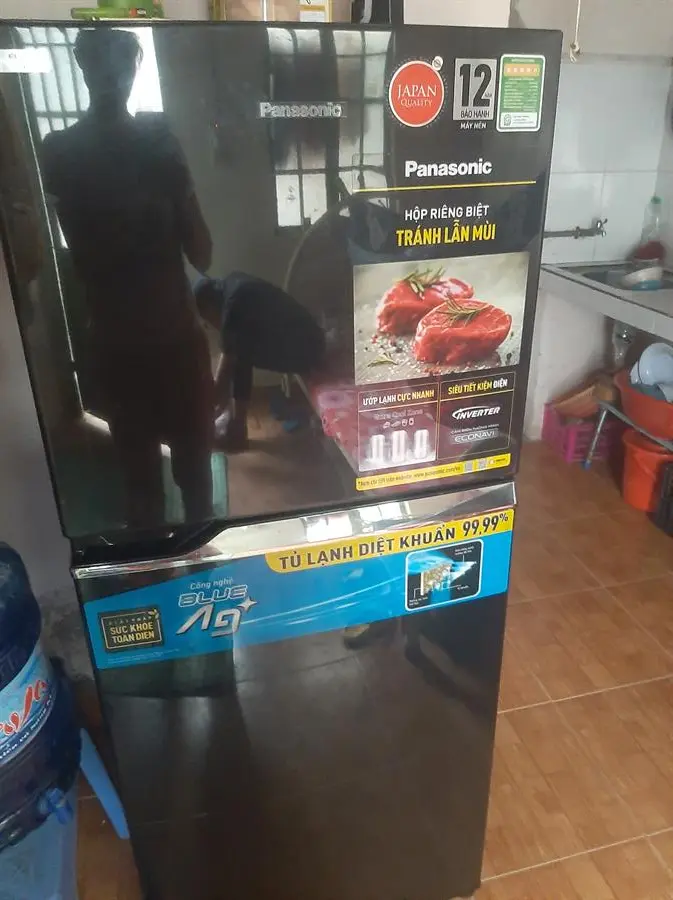 Khách hàng review Tủ lạnh Panasonic Inverter 234 lít NR-TV261BPKV 63