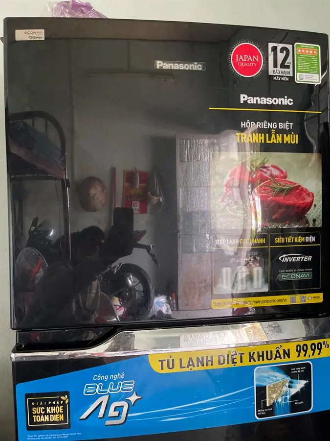 Khách hàng review Tủ lạnh Panasonic Inverter 234 lít NR-TV261BPKV 62