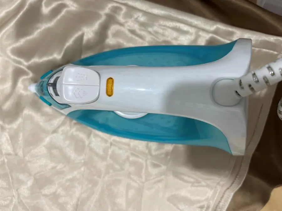 Khách hàng review Bàn ủi hơi nước Delites ES-2472 1740W 10