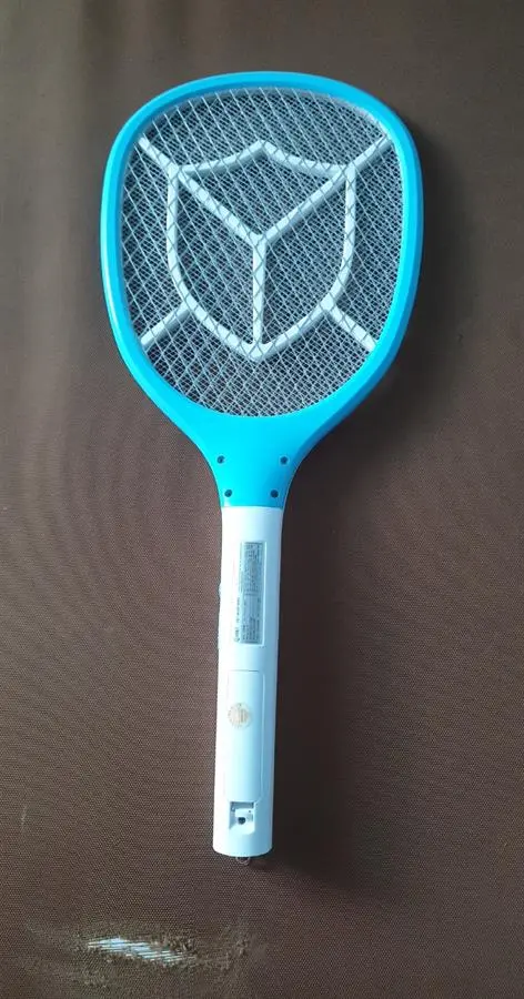Khách hàng review Vợt muỗi Comet CP042 11