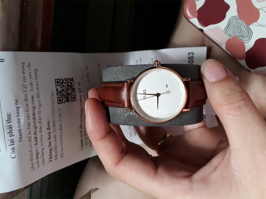 Khách hàng review Đồng hồ ELIO 40 mm Nam EL062-01 5