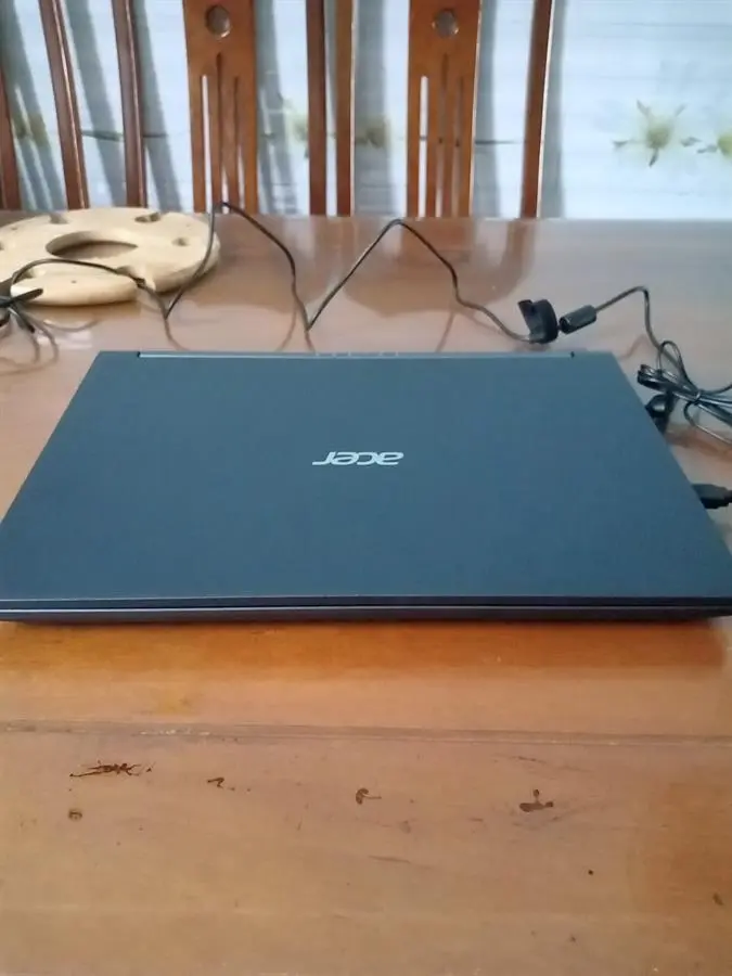 Khách hàng review Laptop Acer Aspire 7 Gaming A715 42G R05G R5 5500U/8GB/512GB/4GB GTX1650/144Hz/Win11 (NH.QAYSV.007) 5