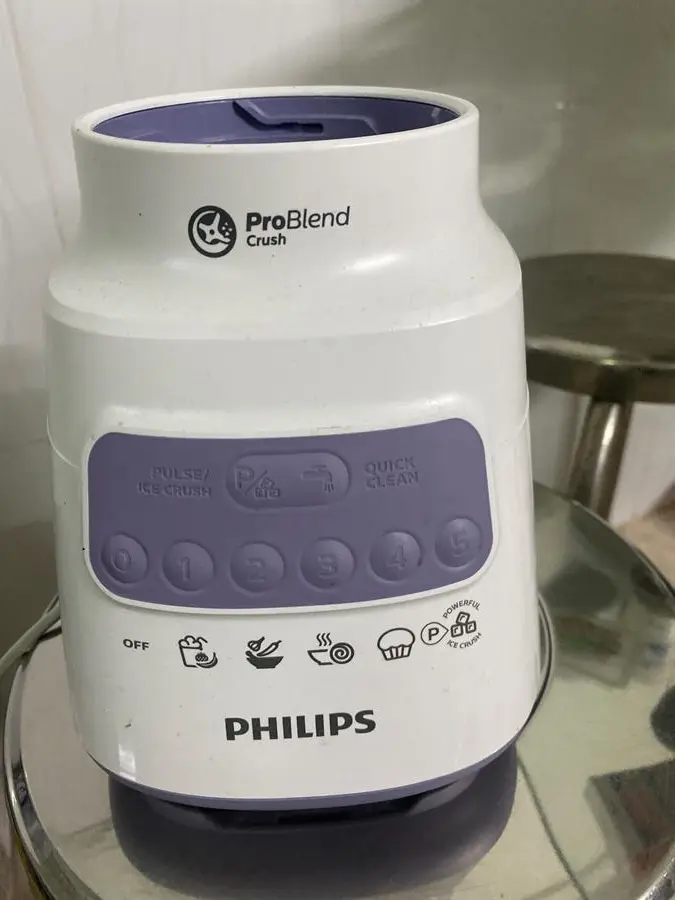 Khách hàng review Máy xay sinh tố đa năng Philips HR2223/00 38