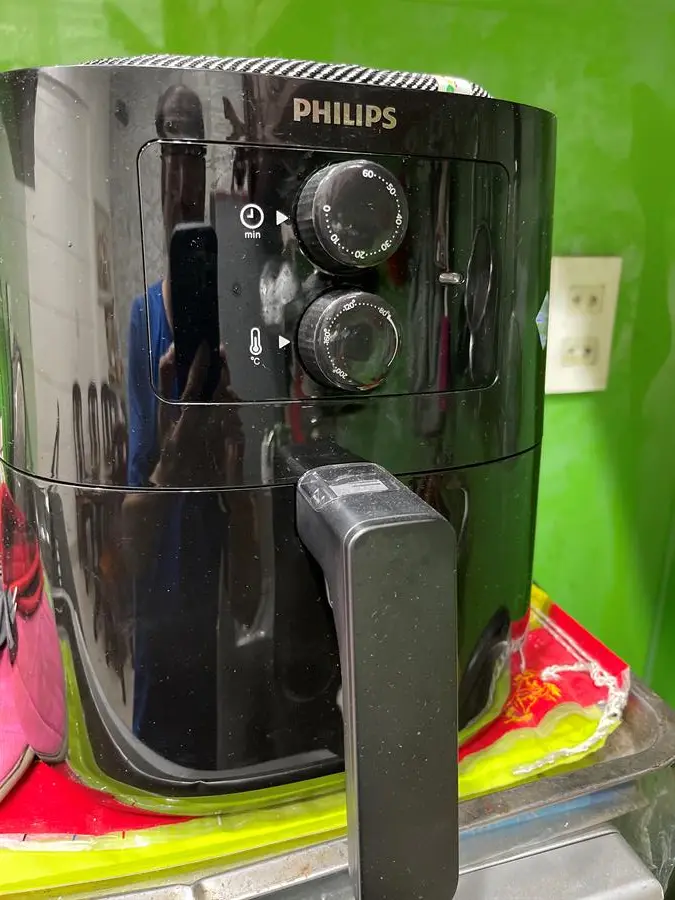 Khách hàng review Nồi chiên không dầu Philips 4.1 lít HD9200/90 19