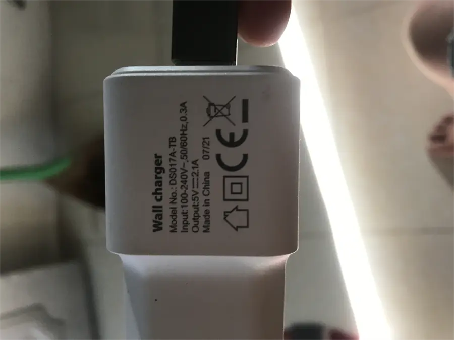 Khách hàng review Adapter sạc USB 10.5W AVA  DS017A-TB 5