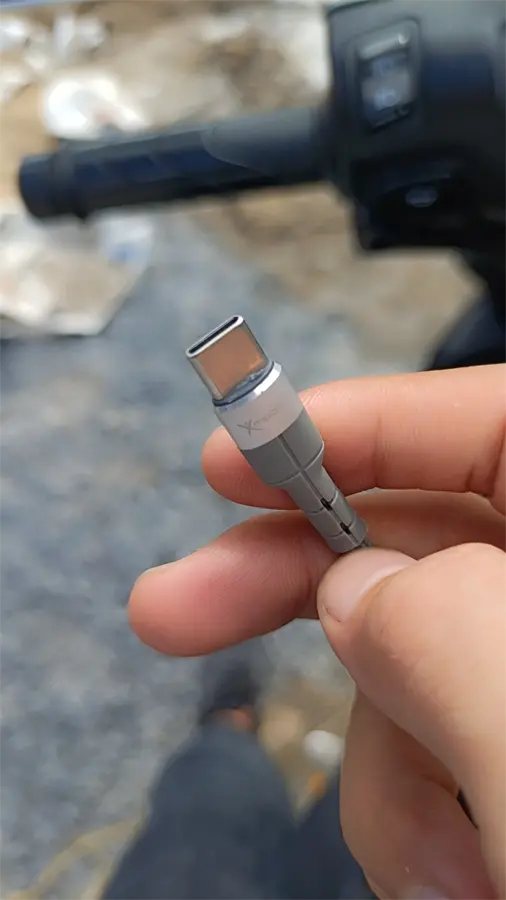 Khách hàng review Cáp sạc và truyền dữ liệu USB-A - Type-C 15W 1m Xmobile CN033 3