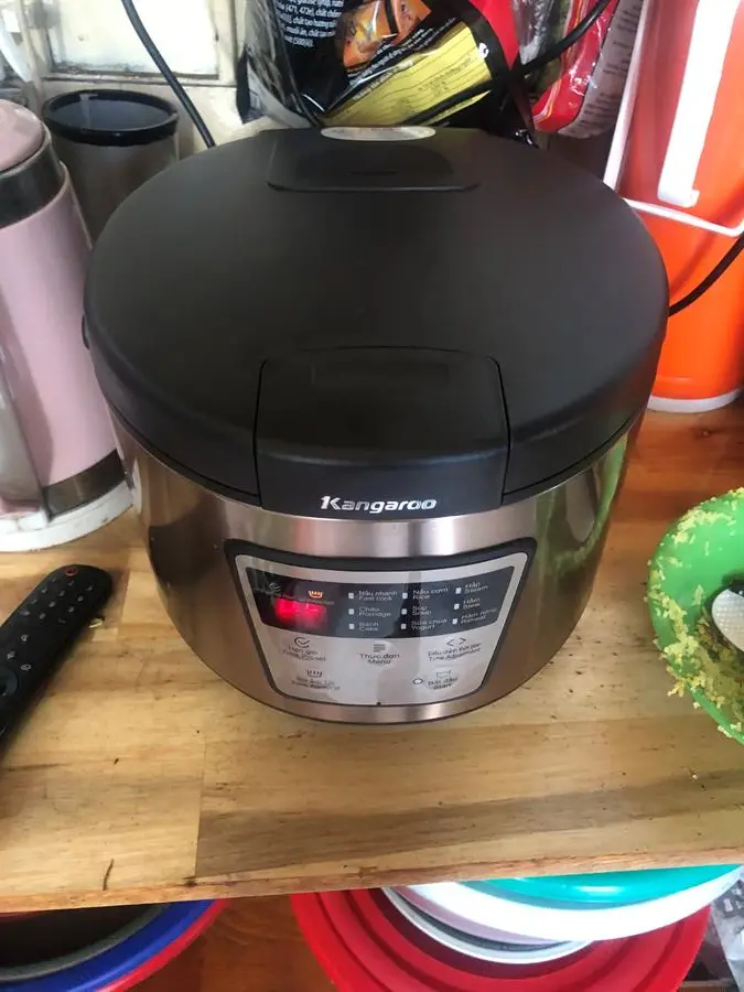 Khách hàng review Nồi cơm điện tử Kangaroo 1.8 lít KG18DR7 4