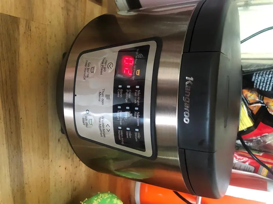 Khách hàng review Nồi cơm điện tử Kangaroo 1.8 lít KG18DR7 3