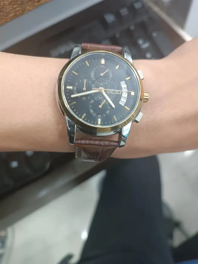Khách hàng review Đồng hồ ELIO 41 mm Nam EL081-02 1