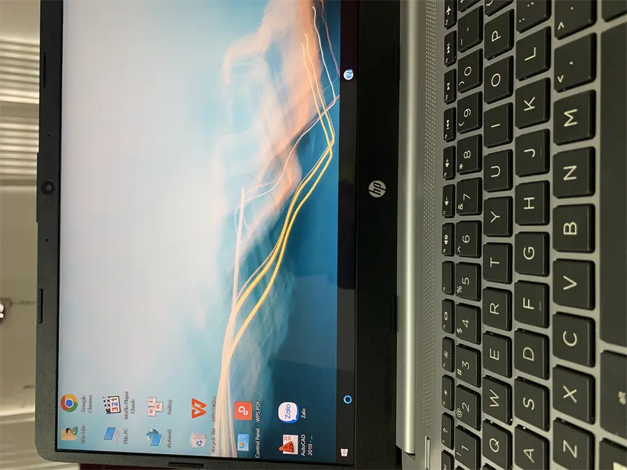 Khách hàng review Laptop HP 340s G7 i5 1035G1/8GB/512GB/Win10 (36A35PA) 1