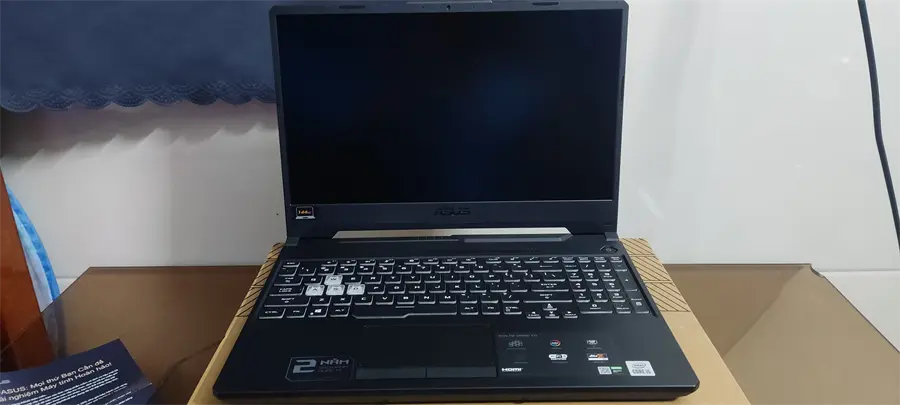 Khách hàng review Laptop Asus TUF Gaming F15 FX506LHB i5 10300H/8GB/512GB/4GB GTX1650/144Hz/Win11 (HN188W) 21