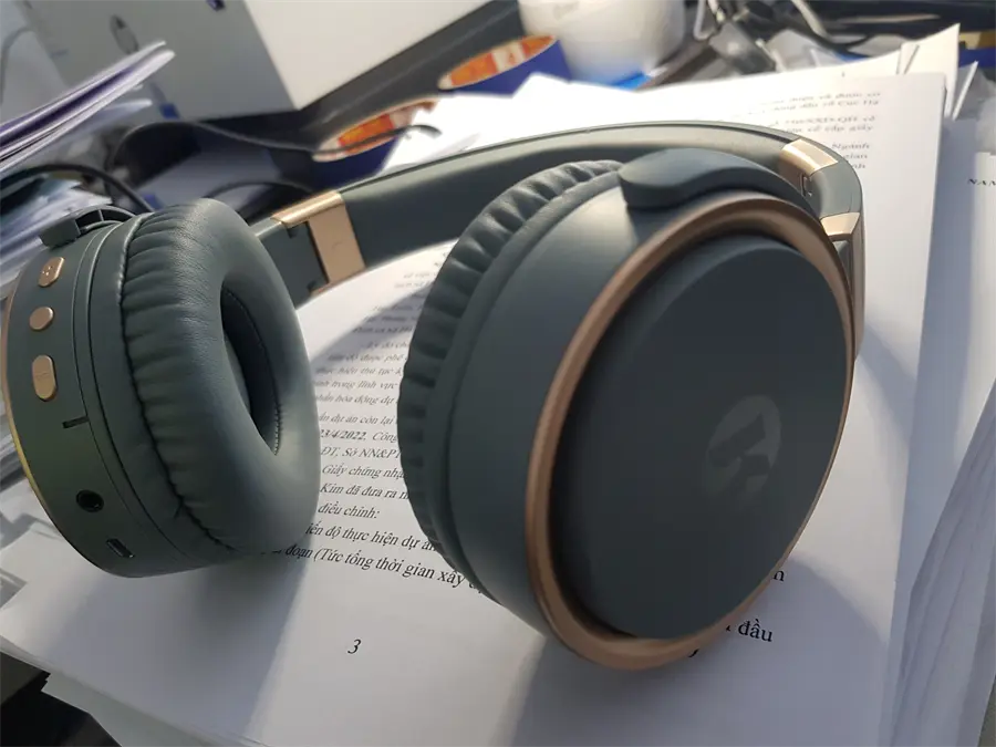 Khách hàng review Tai nghe Bluetooth Chụp Tai Kanen K6 12