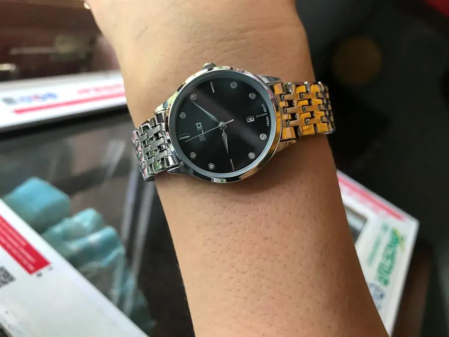 Khách hàng review Đồng hồ ELIO 28 mm Nữ EC004-02 3