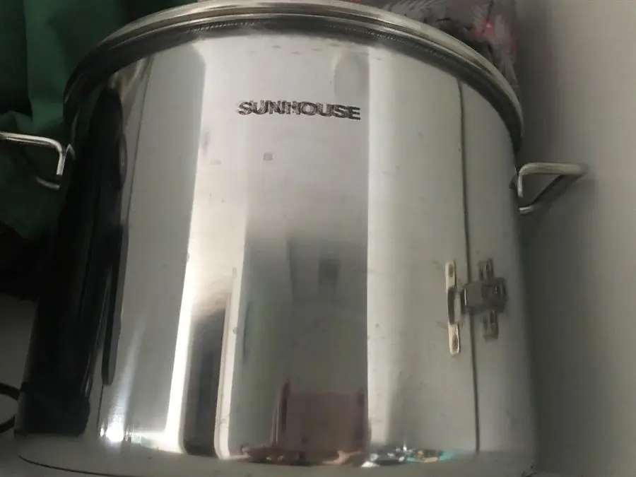 Khách hàng review Nồi luộc gà inox 3 đáy nắp kính 28 cm Sunhouse SH28LG 5