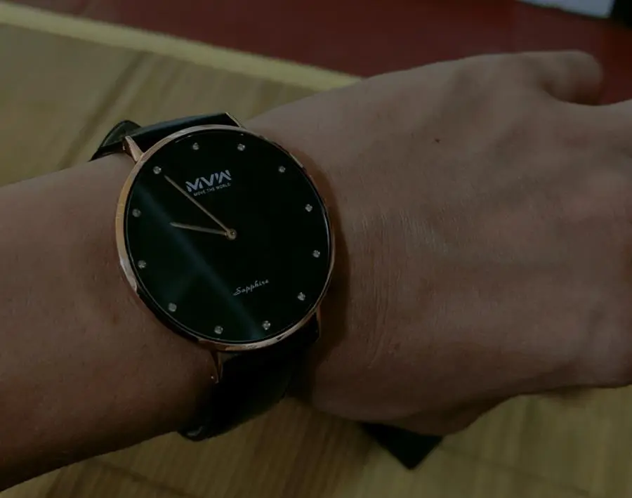 Khách hàng review Đồng hồ MVW 42 mm Nam ML053-01 4