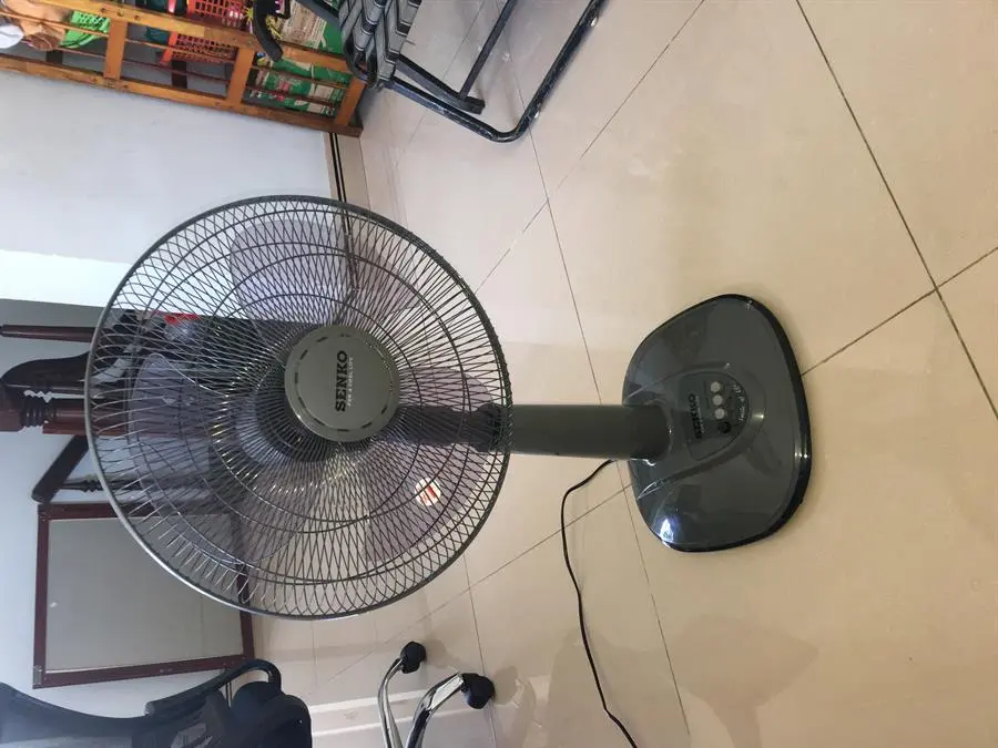 Khách hàng review Quạt lửng Senko 3 cánh L1638 47W 40