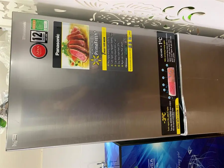 Khách hàng review Tủ lạnh Panasonic Inverter 255 lít NR-BV280QSVN 27